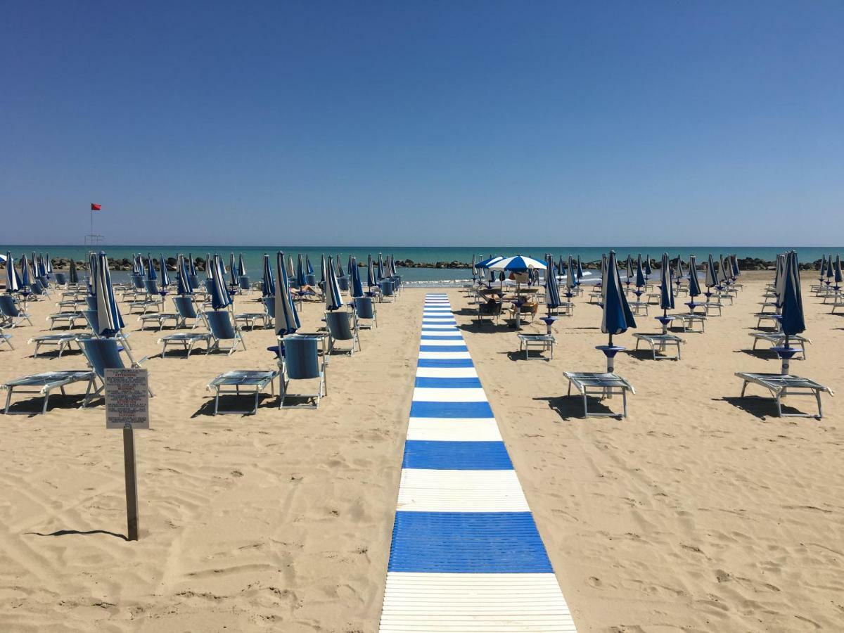 Casa Meri Montesilvano Marina Kültér fotó